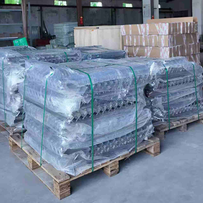 Protective packaging for railing posts